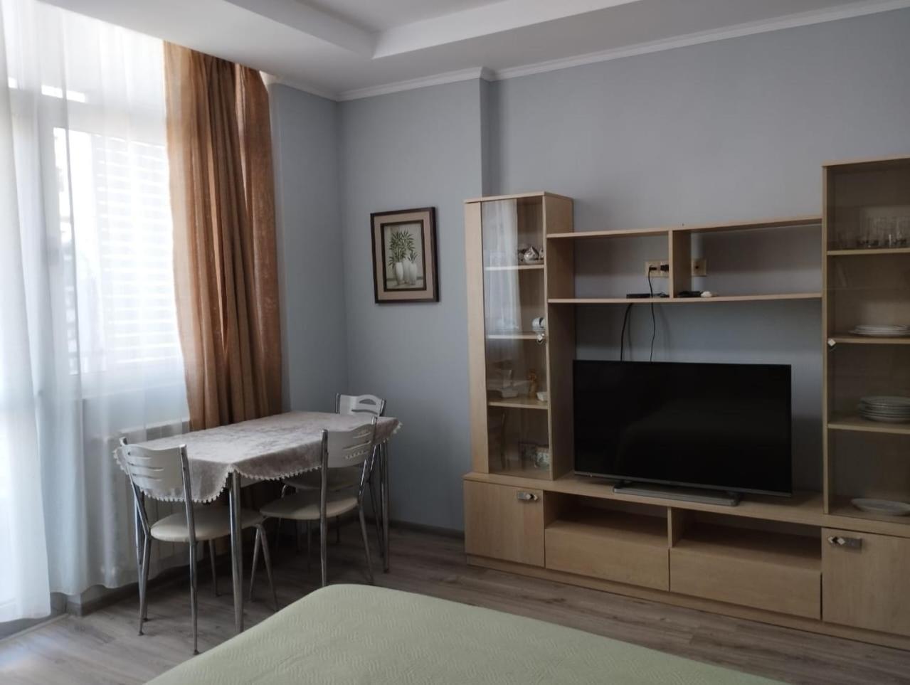 Yalcin Star Residence Apartment 300 Batum Dış mekan fotoğraf