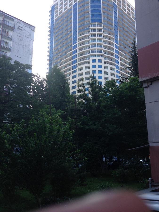 Yalcin Star Residence Apartment 300 Batum Dış mekan fotoğraf